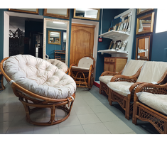 Кресла, стулья, диваны, столы тумбочки и шкафы из ротанга